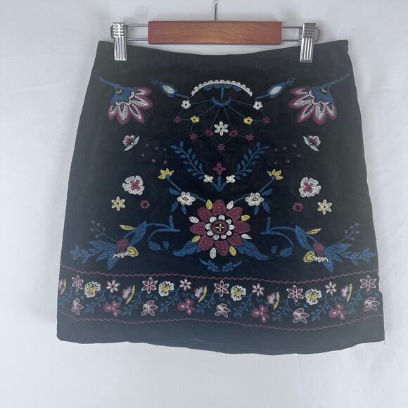 Miami Women's Black Embroidered Western Boho Corduroy Mini Skirt Size Small - Picture 1 of 7